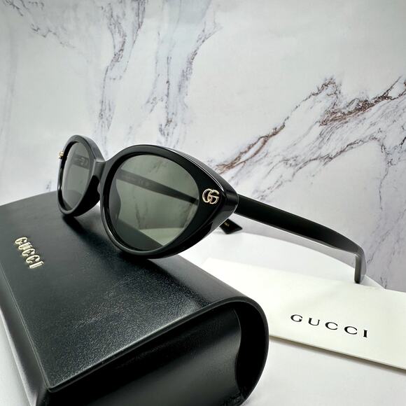 New GUCCI Sunglasses Black Cat Eye Gold Metal Front Interlocking GG Logo Womens main image 15